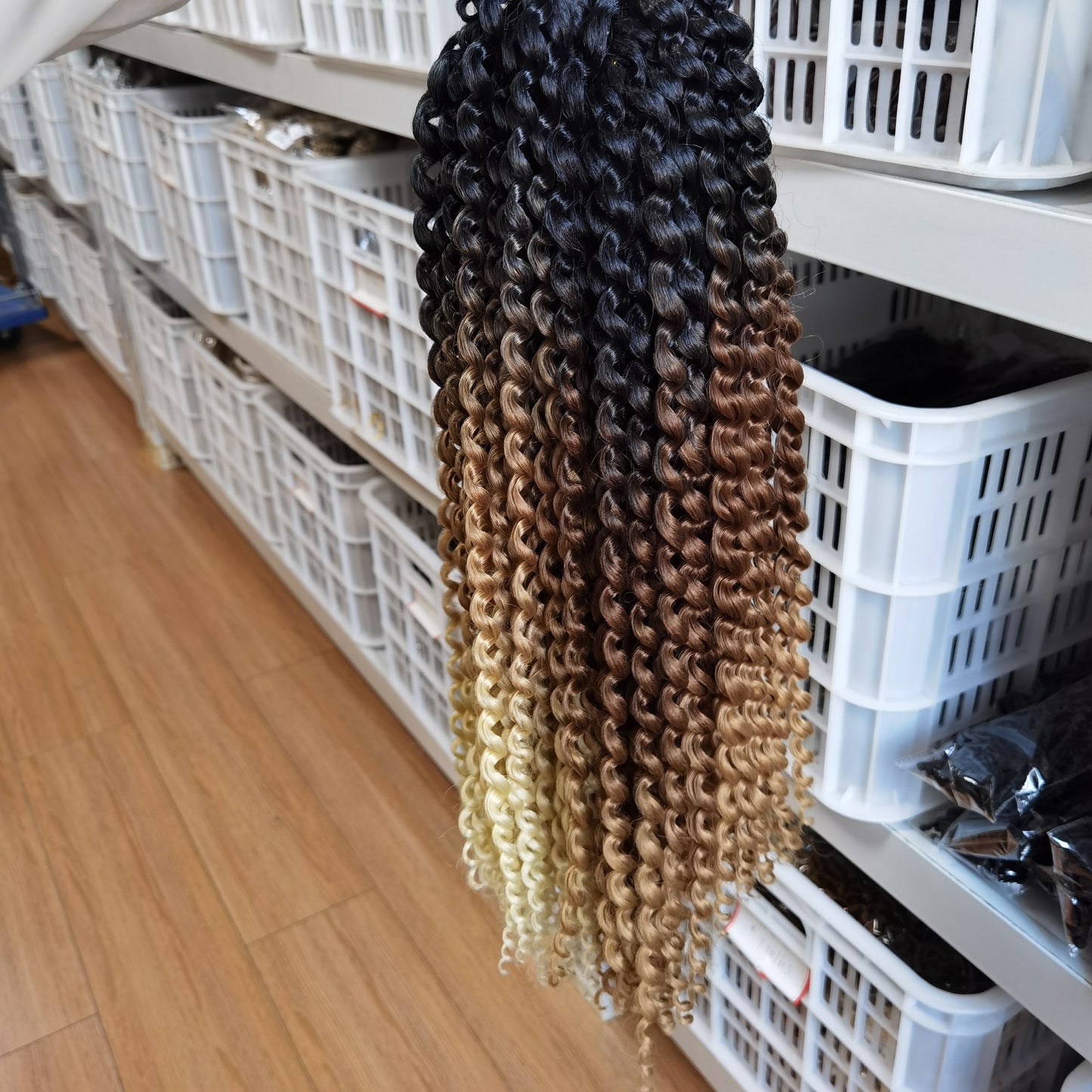 Spring twists braiding hair